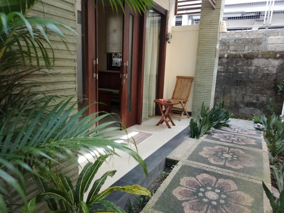 Rika Sanur Homestay Zewnętrze zdjęcie