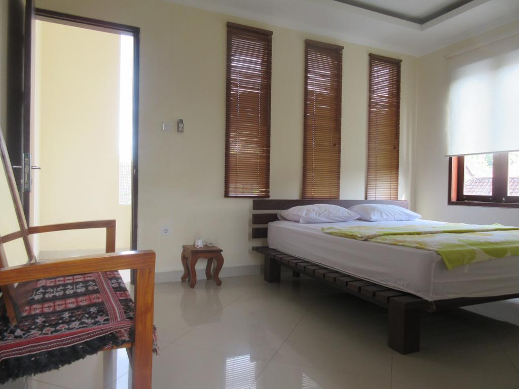 Rika Sanur Homestay Zewnętrze zdjęcie