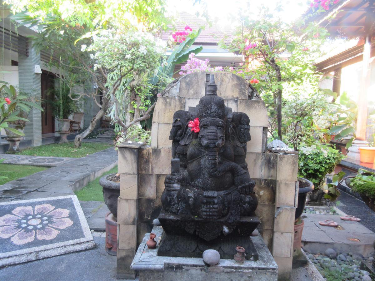 Rika Sanur Homestay Zewnętrze zdjęcie